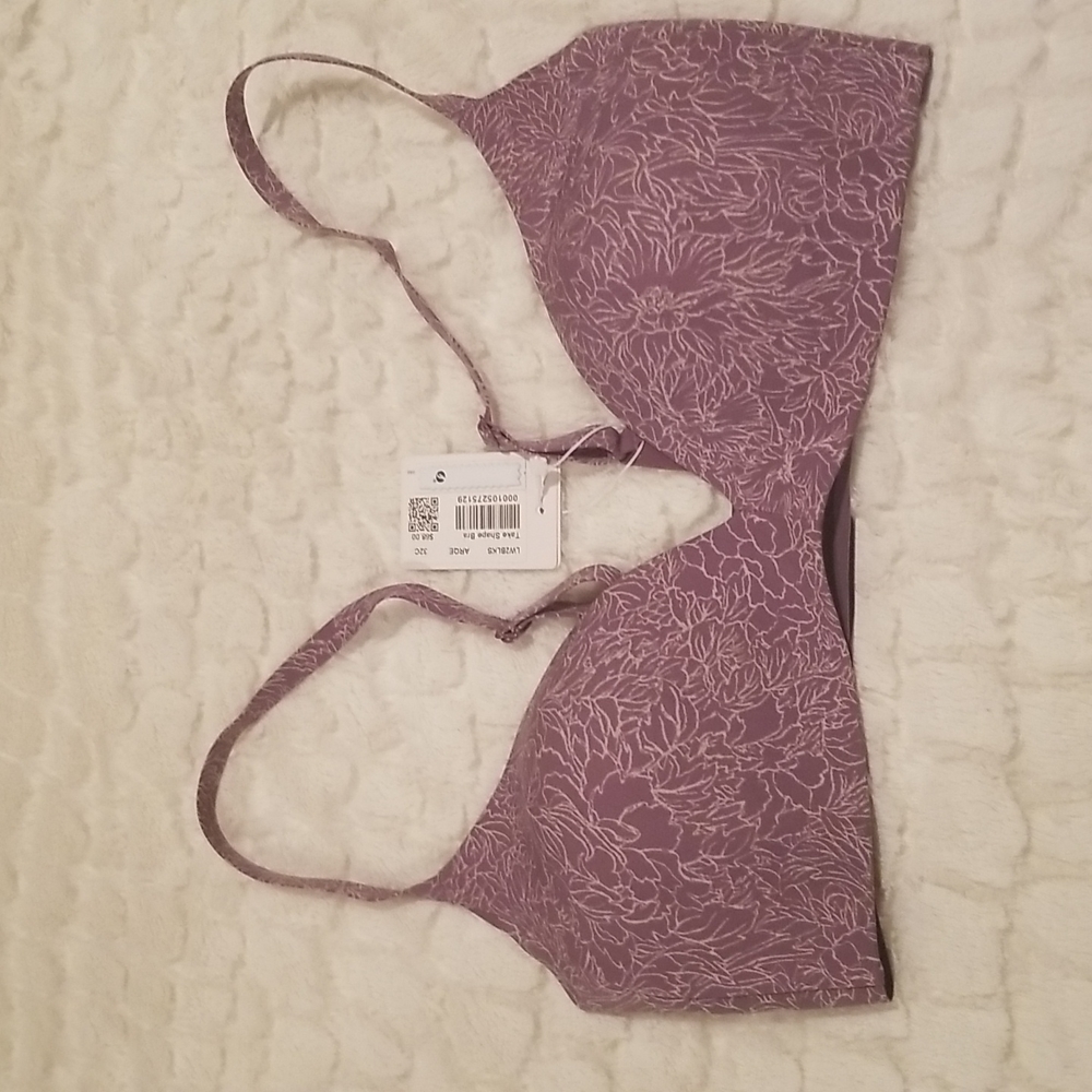Lululemon Take Shape Bra
